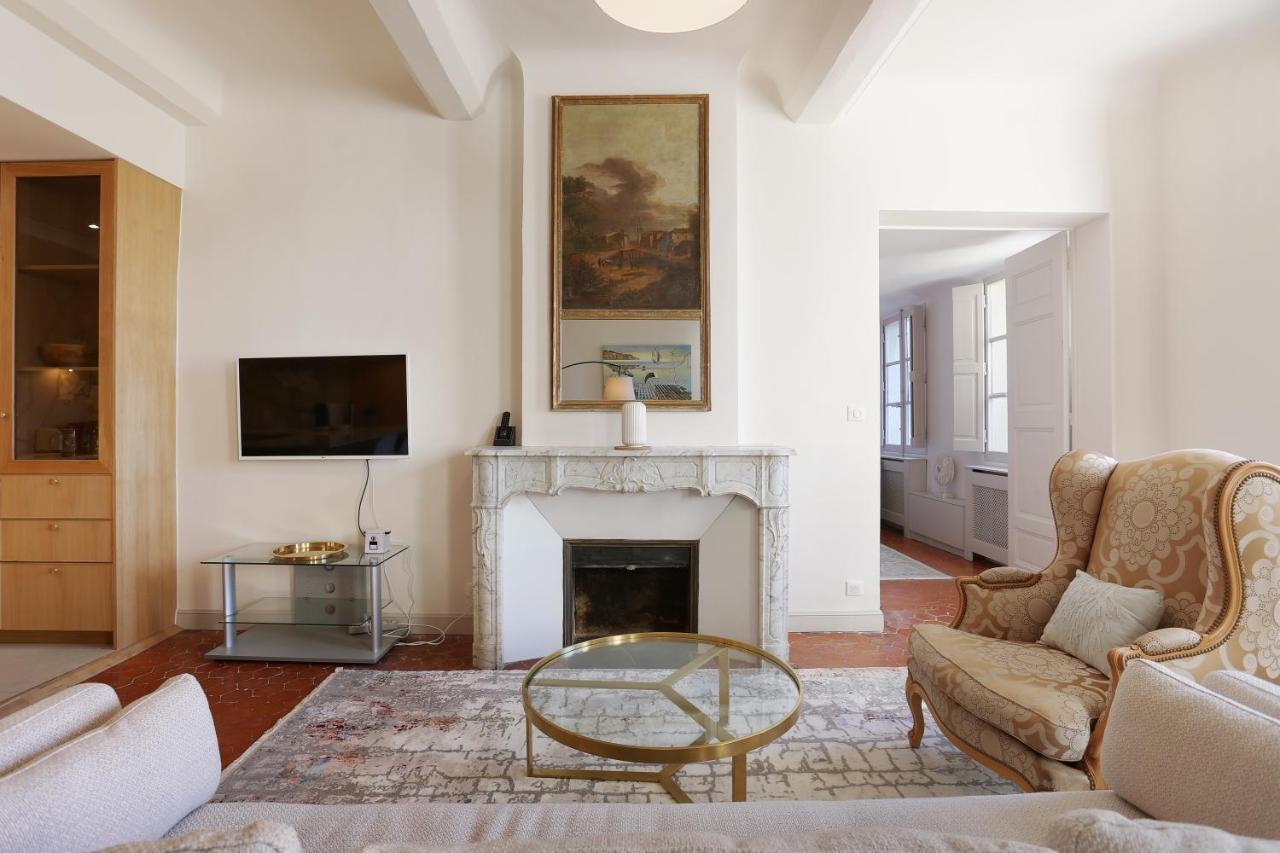 Les Suites De Montigny Aix-en-Provence Exteriör bild