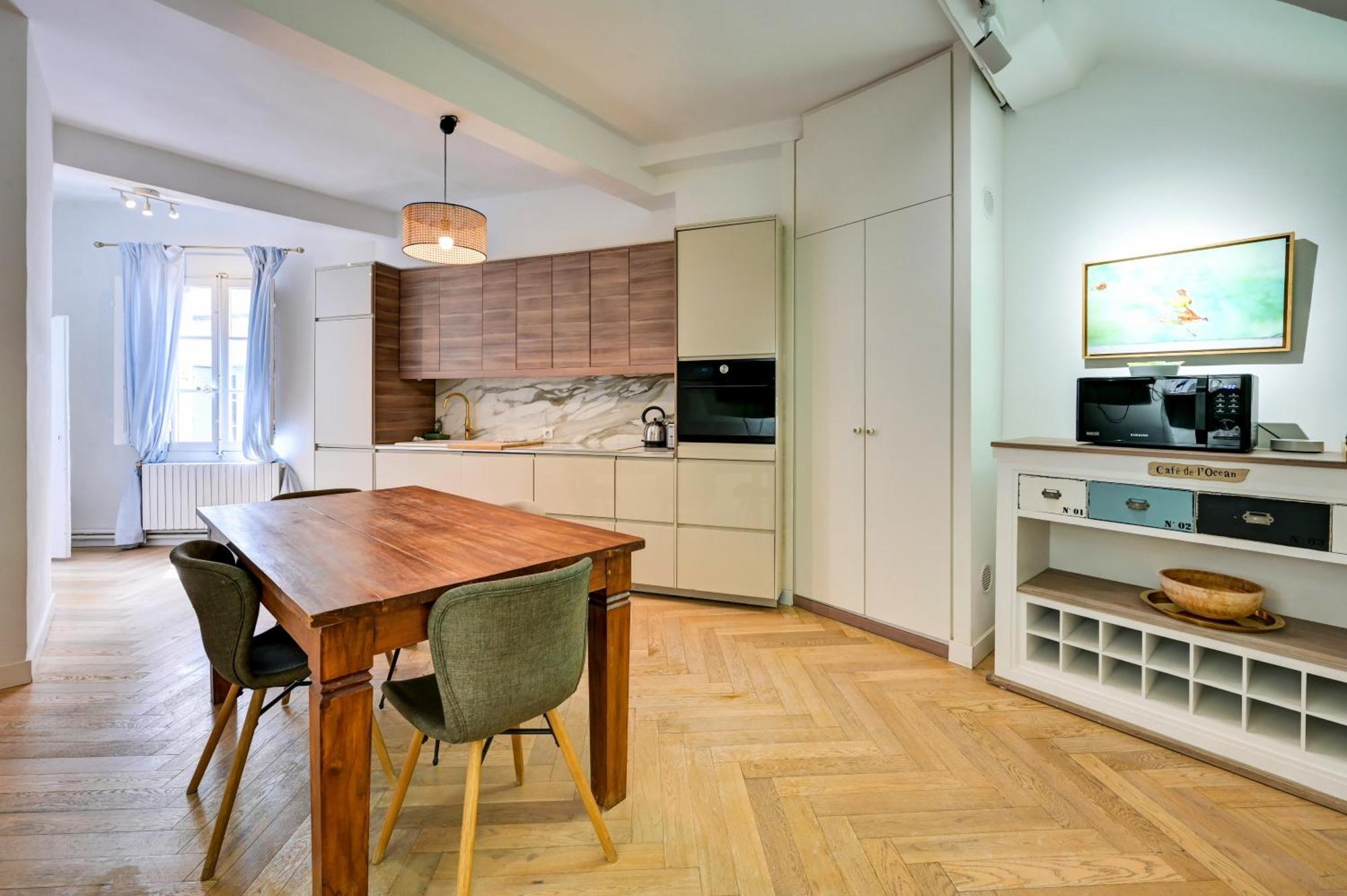 Les Suites De Montigny Aix-en-Provence Rum bild