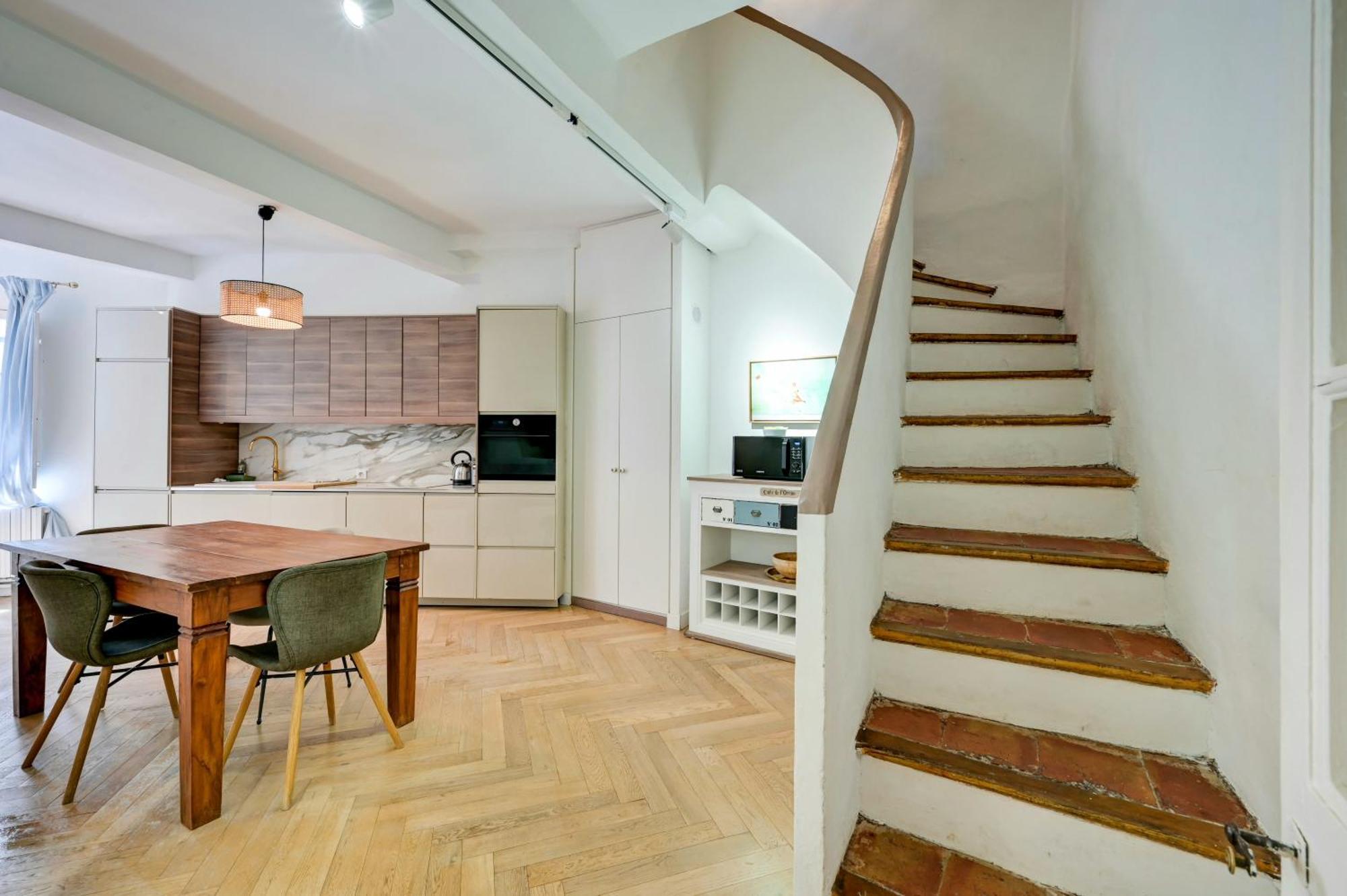 Les Suites De Montigny Aix-en-Provence Rum bild